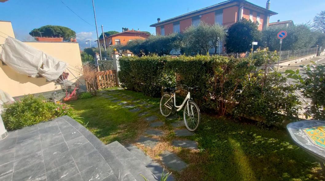 Casa Chantal Villa Fiumaretta di Ameglia Exterior photo